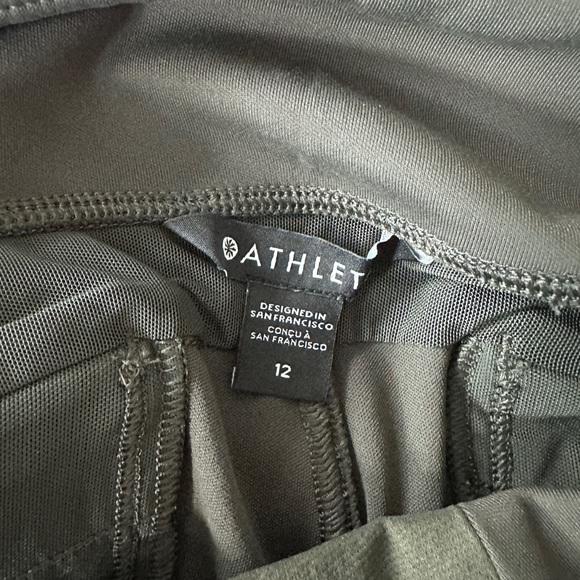 Athleta Headlands Hybrid Mid Rise Cargo Pants US12 in Peat Dark Olive Green - Picture 7 of 12